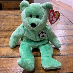 3/$30 | TY Beanie Baby | 1999 | Kicks the green soccer bear